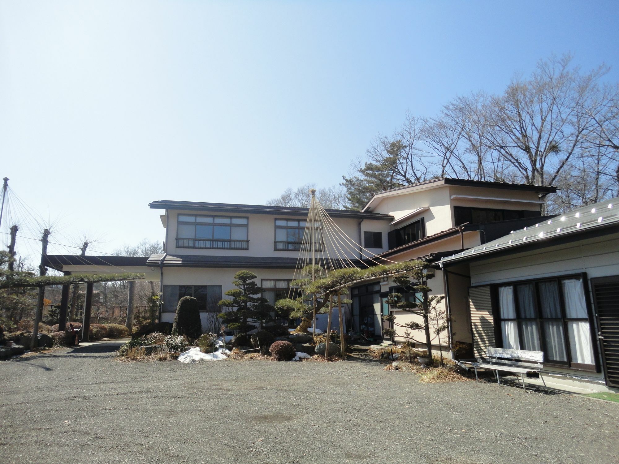 Yamanouchi Guest House Yamanakako Exterior photo